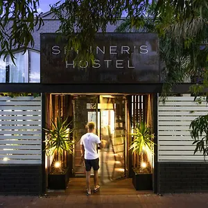  Hostel Spinners Australia